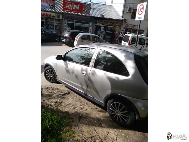 Opel Corsa 1.3 Dizel 2004 God.so Klima
