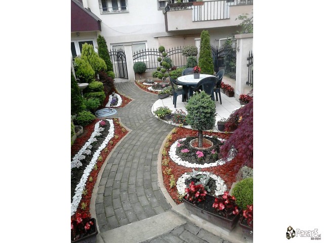 ДЕКОРАТИВЕН КАМЕН ЗА ДВОР