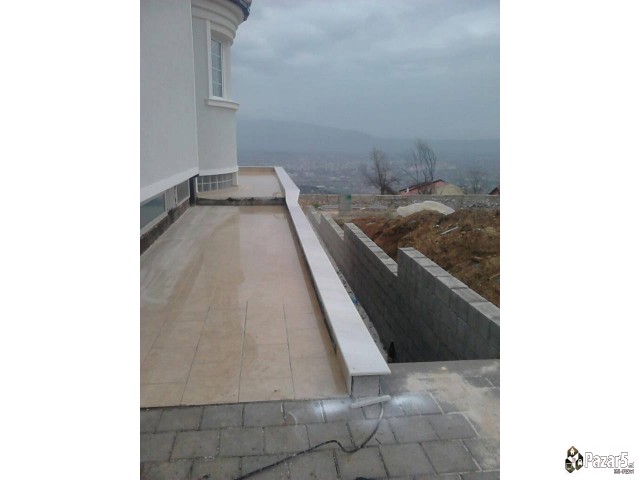 МЕРМЕР И ГРАНИТ