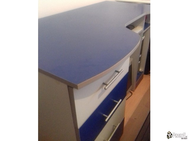 Канцелариско биро