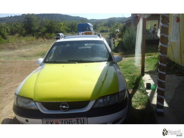 Продавам лиценцирано возило за Taxi