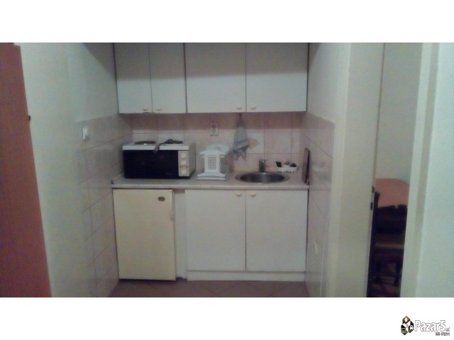 Sifra 59. Se Izdava Namesten Stan Vo Strog Centar 