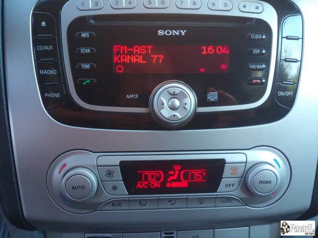 Ford Focus 1.4 I Trend