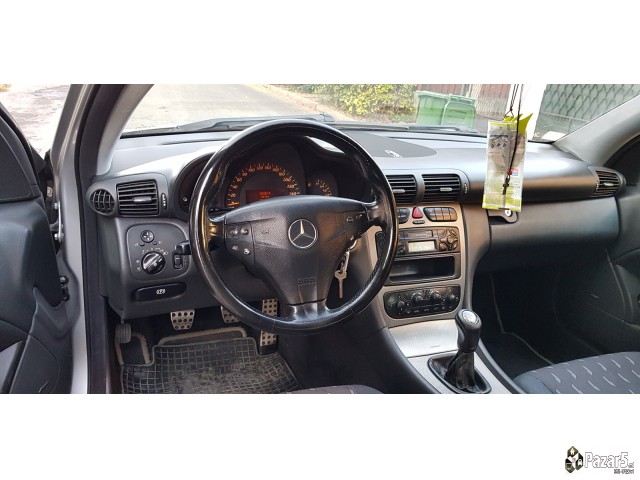 Mercedes C220 Cupe 150 Ks Odlicen