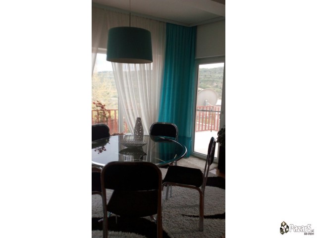 СЕ ИЗДАВА 3-СОБЕН СТАН ВО СОПИШТЕ