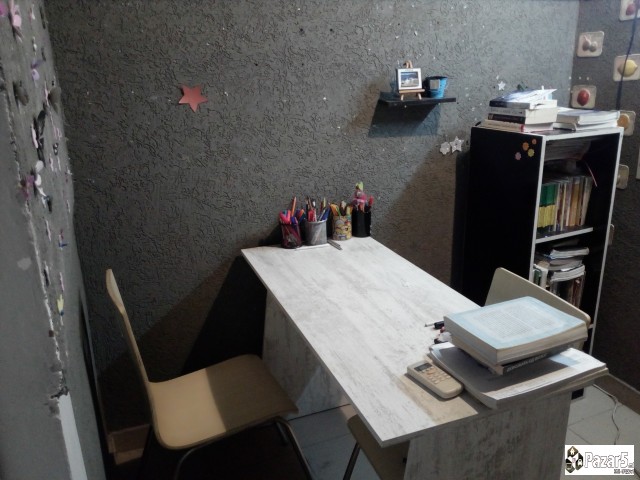 Продавам гарсоњера