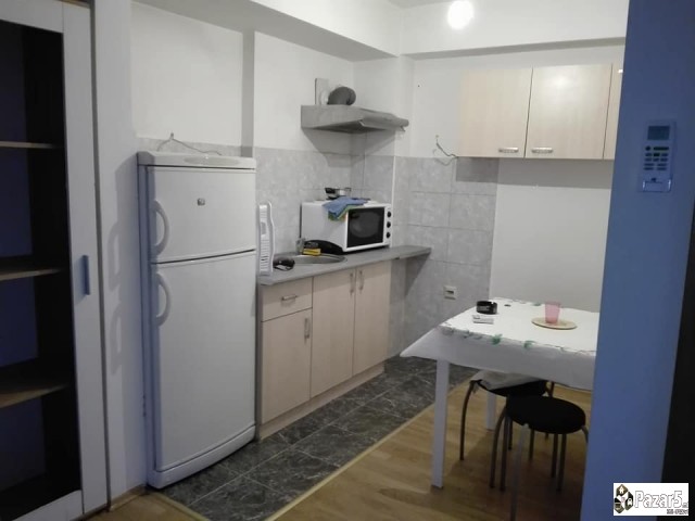 Се продава мал стан во Кисела Вода кај општината