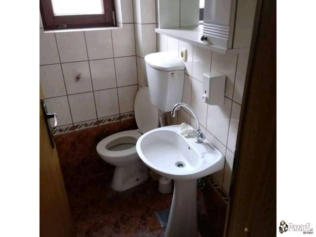 Se Izdava Namesten Stan