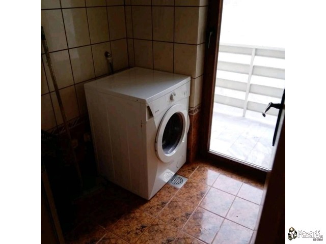 Se Izdava Namesten Stan