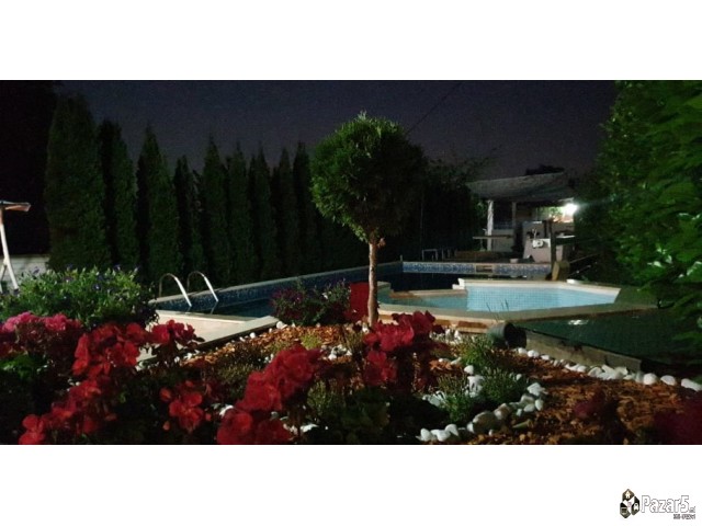 Izdavam Plac Na Vodno Za Mominska Vecer