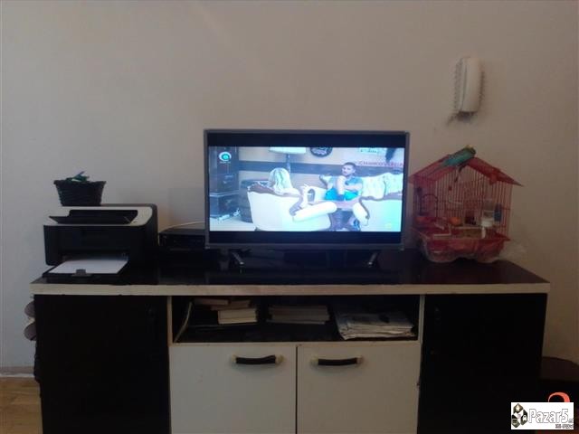 Продавам гарсоњера