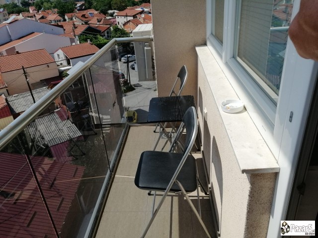 СЕ ИЗДАВА 3-СОБЕН СТАН ВО МАЏИР МААЛО