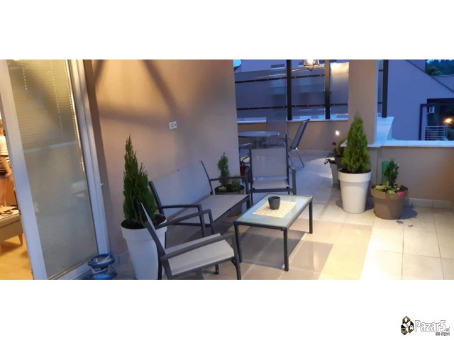 Nov Stan Na 50m Od Germanska Ambasada 