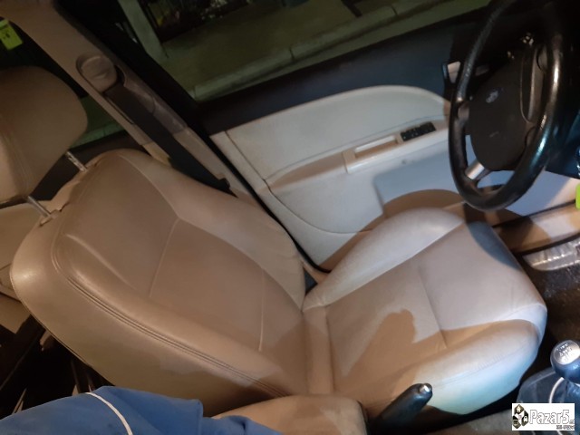 Ford Mondeo 2.0tddi Za Delovi 