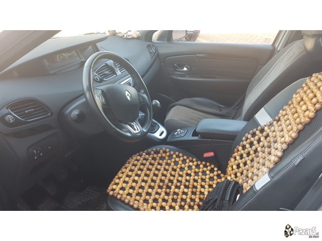 Renault Grand Scenic 2015