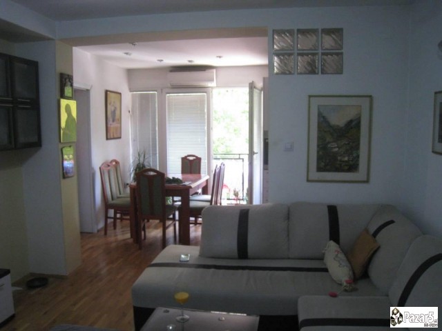 СЕ ПРОДАВА ЧЕТВОРОСОБЕН СТАН ВО КИСЕЛА ВОДА