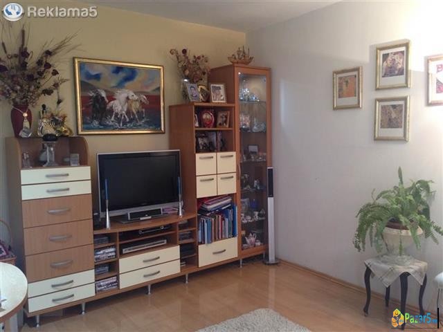 Се издава трособен стан во Аеродром