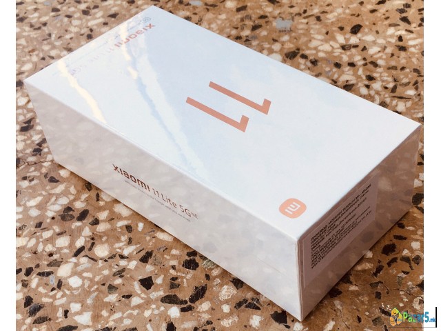 СЕ ПРОДАВА МОБИЛЕН