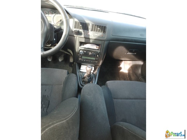 Продавам голф