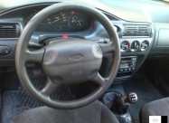 Продавам Ford Escort