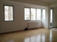 Се продава стан новоградба од 64m2 + 5m2 тераси.
