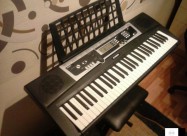 Синтисајзер Yamaha Ypt-210