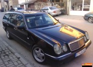 Mercedes E 300 Td-odlicen