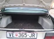 Menuvam Renault 9 