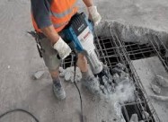 Krsenje I Rusenje Sekakov Tip Na Beton