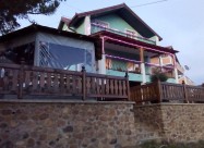 Vila Damjan Berovsko Ezero