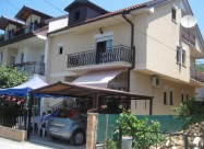 СУПЕР СМЕСТУВАЊЕ ВО ОХРИД 350 ДЕНАРИ.РЕЗЕРВИРАЈТЕ!