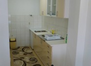 Se Izdava Apartman Vo Ohrid