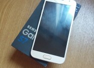 Prodavam Samsung S7 Koristen 1 Mesec