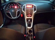 Продавам Opel Astra 1.4 Тurbo 