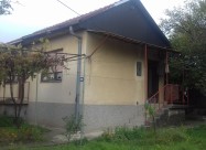 Izdavam Kuka Na Cist Vozduh