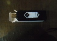 Usb Stikovi + Zapalka Za Cigari 2 Vo 1