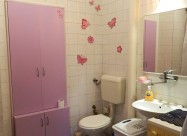 СЕ ПРОДАВА 4-СОБЕН СТАН ВО КИСЕЛА ВОДА