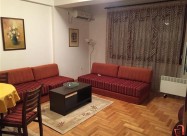 Izdavam Stan Pod Kirija