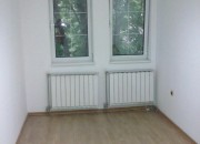 Domik Izdava Deloven Prostor Vo Centar