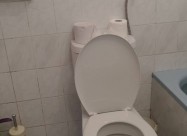 Se Prodava Kukja So Plac Vo Volkovo