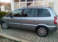 Opel Zafira 2.2dti 2005 God