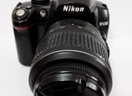 Nikon D5000 + Nikkor 18-55mm Itno !!!