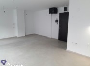 Domik Izdava Deloven Prostor Vo Centar