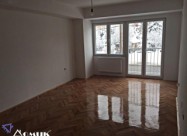 Domik Izdava Deloven Prostor Vo Taftalidze