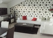 Domik Izdava Lux 3 Soben Stan Vo Centar Nova Zgrad