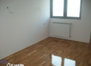 Domik Prodava Nov 3 Soben Stan Vo City Tower