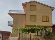 Prodazba Na Kuka Vila Vo Trpejca