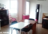 Domik Izdava Deloven Kaj Soboren So Upotrebna Dozv