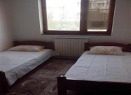 Se Izdava Nov Trosoben Stan Vo Kozle