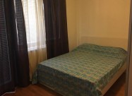 Se Izdava Trosoben Stan Vo Debar Maalo
